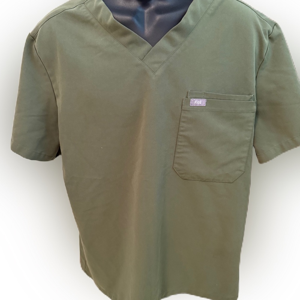 FIGS Men’s Short Sleeve Three Pocket Scrubs Top Olive Green ( PO 1017). XL